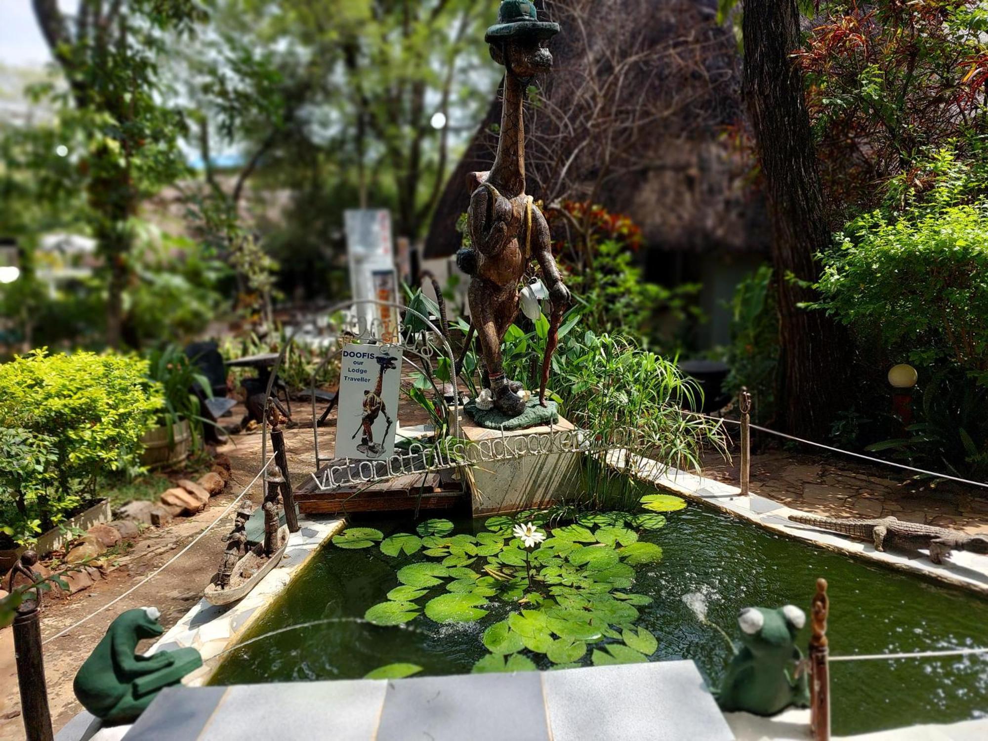 Victoria Falls Backpackers Lodge- Camp Sites Extérieur photo